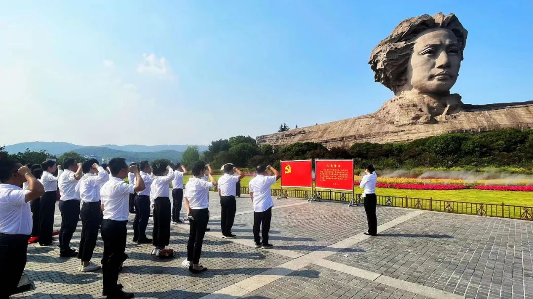 乐动·官方站官网-乐动(中国)
党委组织开展“喜迎二十大 奋进新征程”主题党日活动