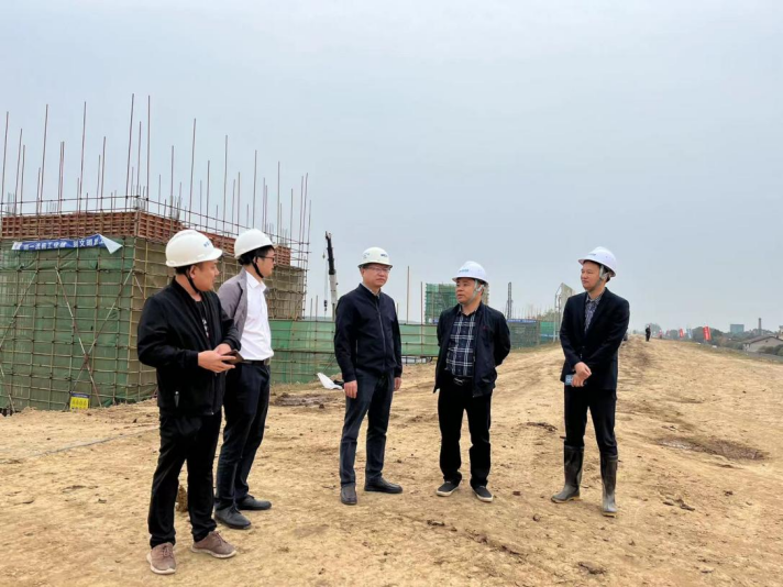 湖南轨道矿业发展有限乐动·官方站官网-乐动(中国)
李剑一行赴沅江市机制砂和砂石集散中心建设项目考察交流