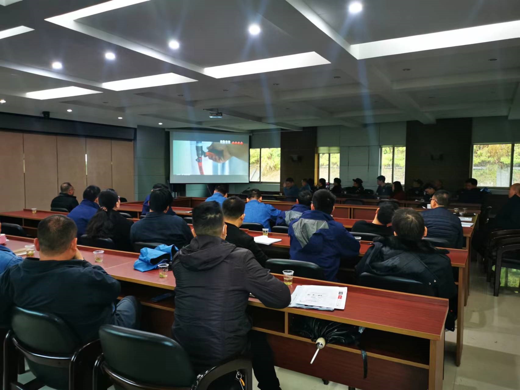 株洲航电分乐动·官方站官网-乐动(中国)
开展消防安全培训和应急演练