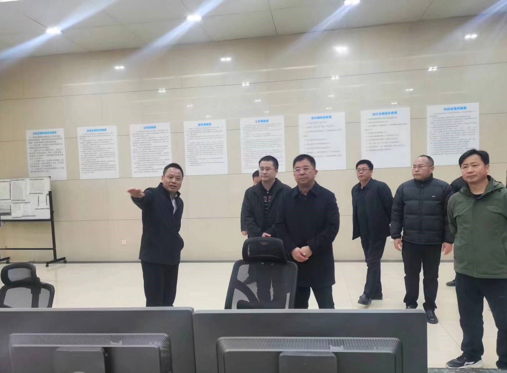 刘志刚带队赴株洲航电分乐动·官方站官网-乐动(中国)
检查并看望慰问一线职工